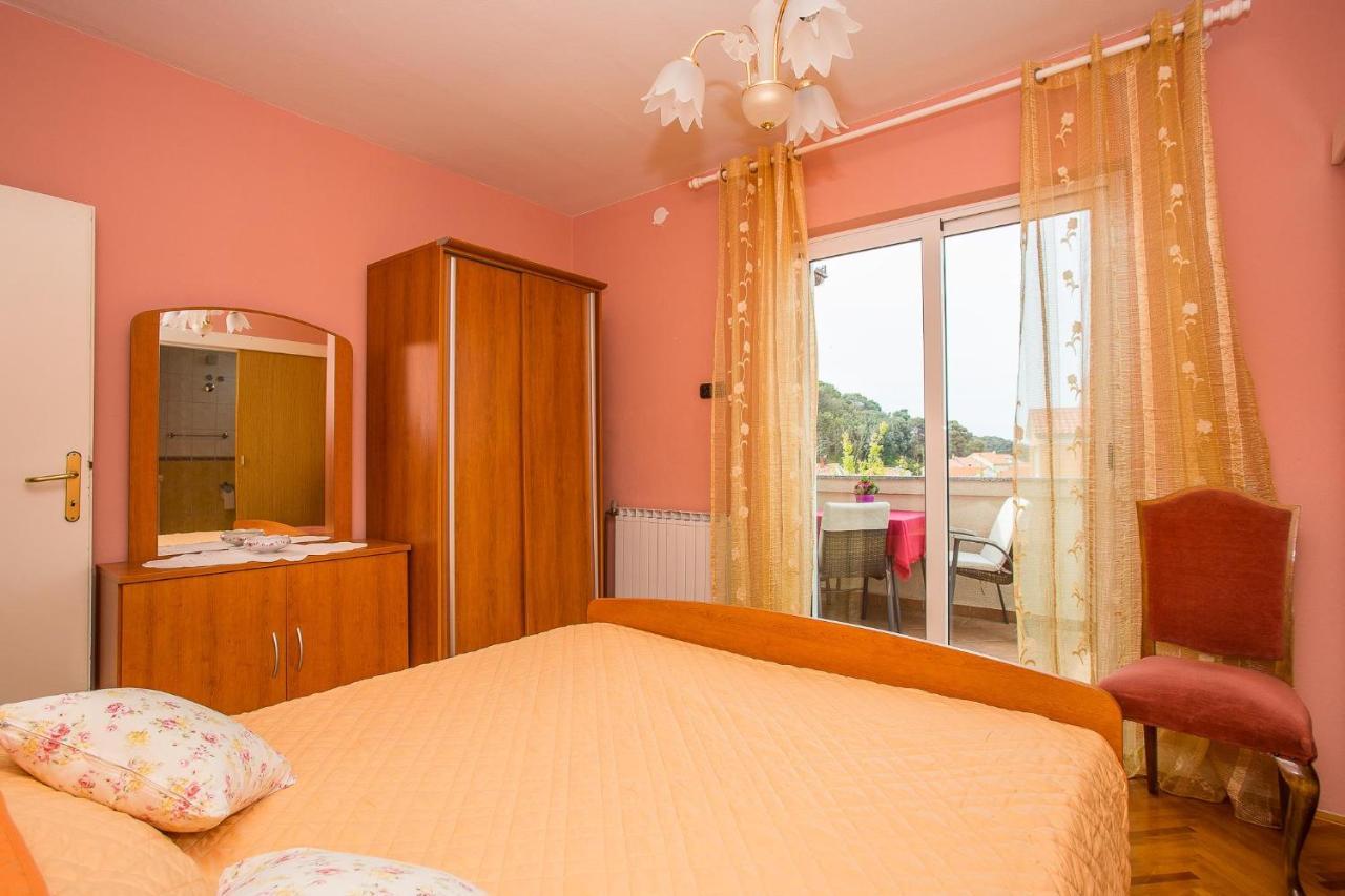 Apartments Nada Palit エクステリア 写真